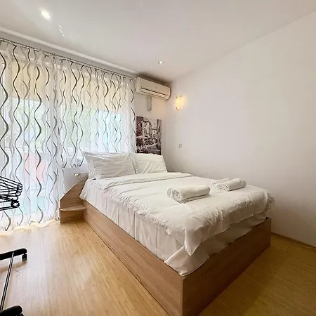 Apartment General Parensov Varna